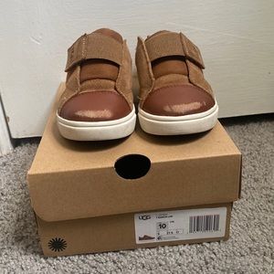 UGG Toddler Size 10 Shoe